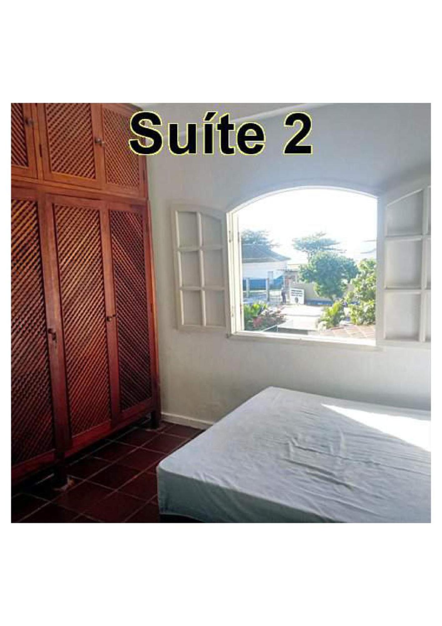 Suites Praia Dos Anjos アハイアウ・ド・カボ エクステリア 写真